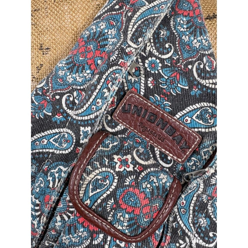 Unionbay Blue Paisley Cotton Canvas Sling Bag Adjustable One Shoulder Backpack - Picture 2 of 6